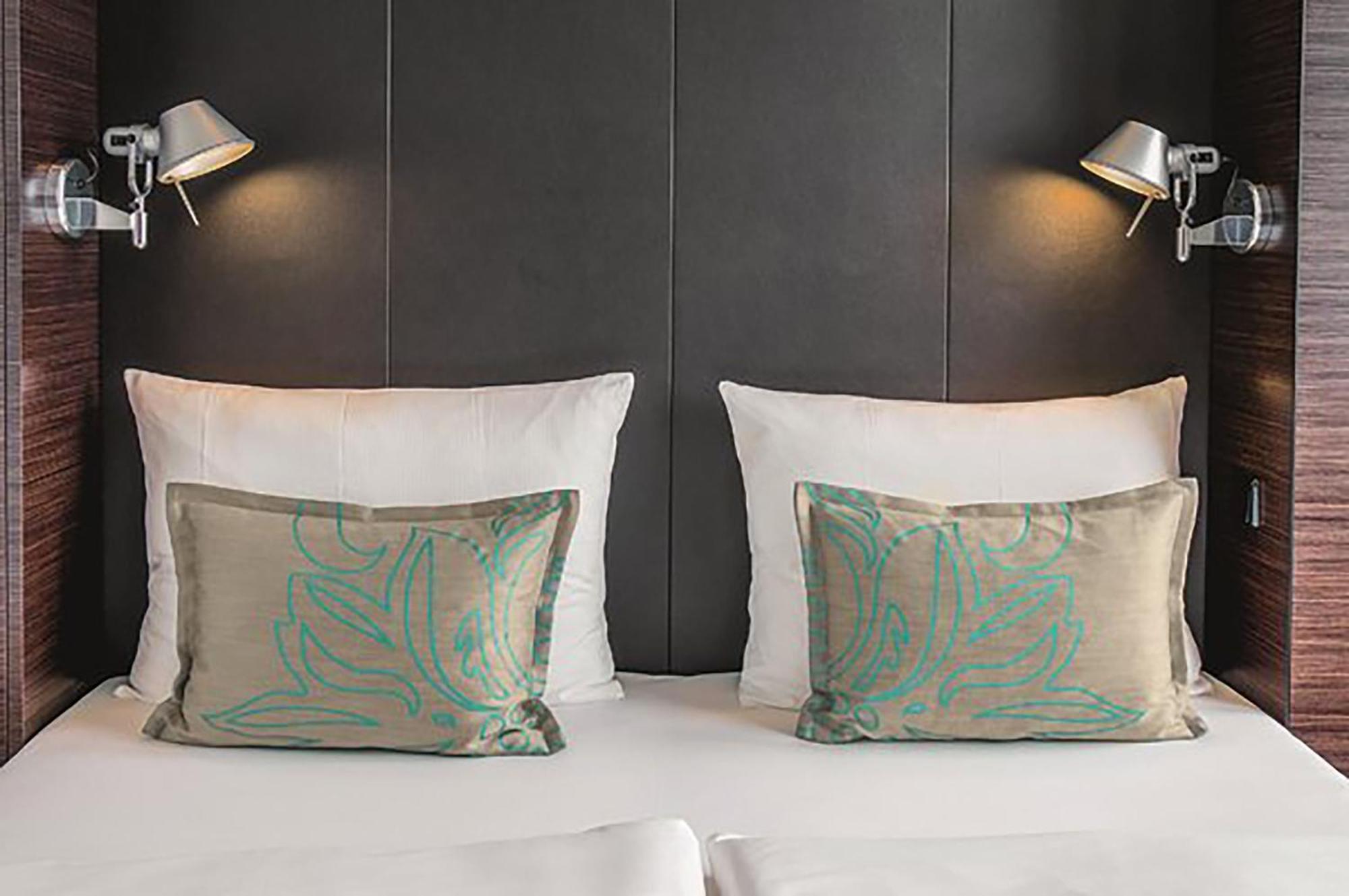 Motel One Stuttgart-Bad Cannstatt Ngoại thất bức ảnh
