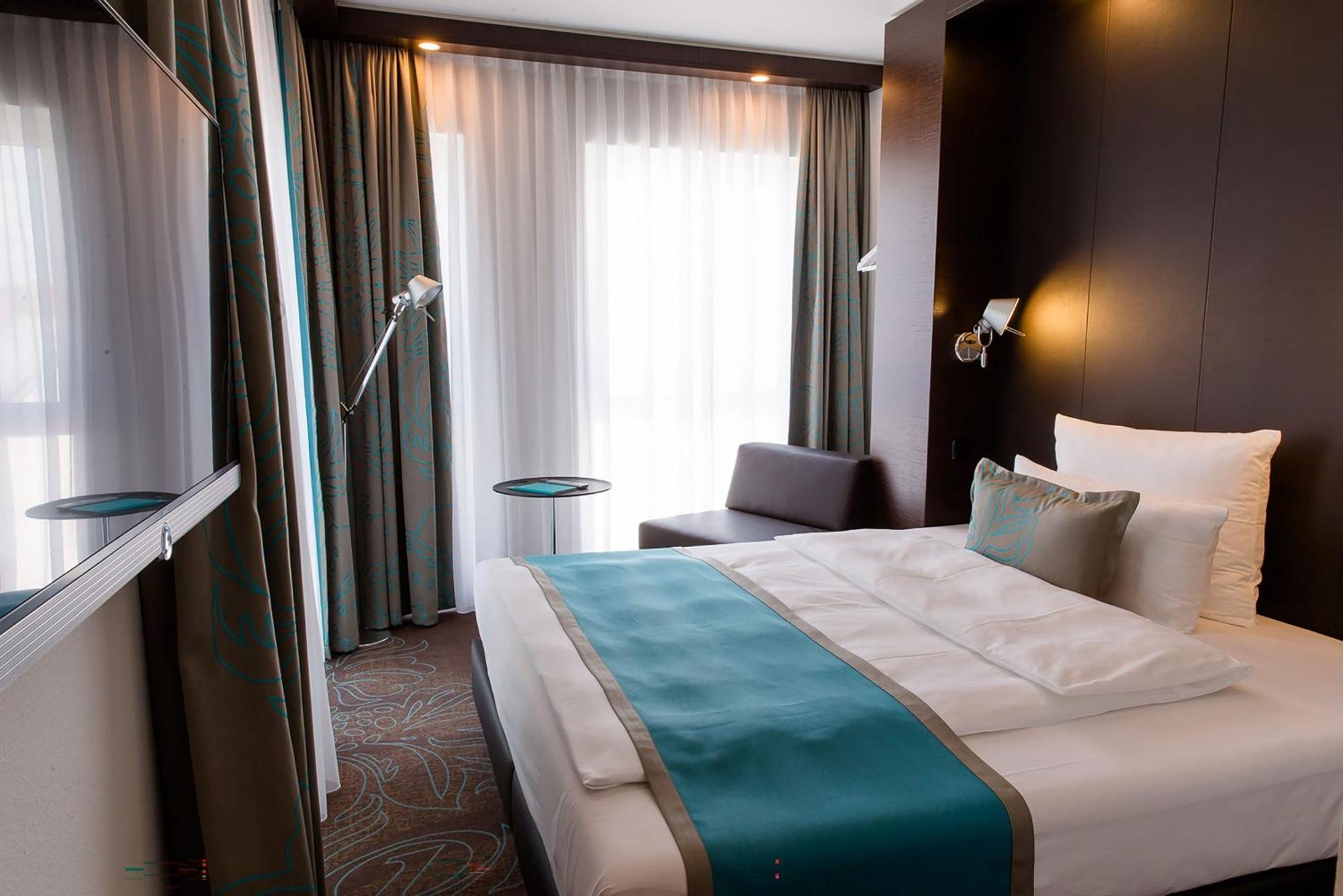 Motel One Stuttgart-Bad Cannstatt Ngoại thất bức ảnh