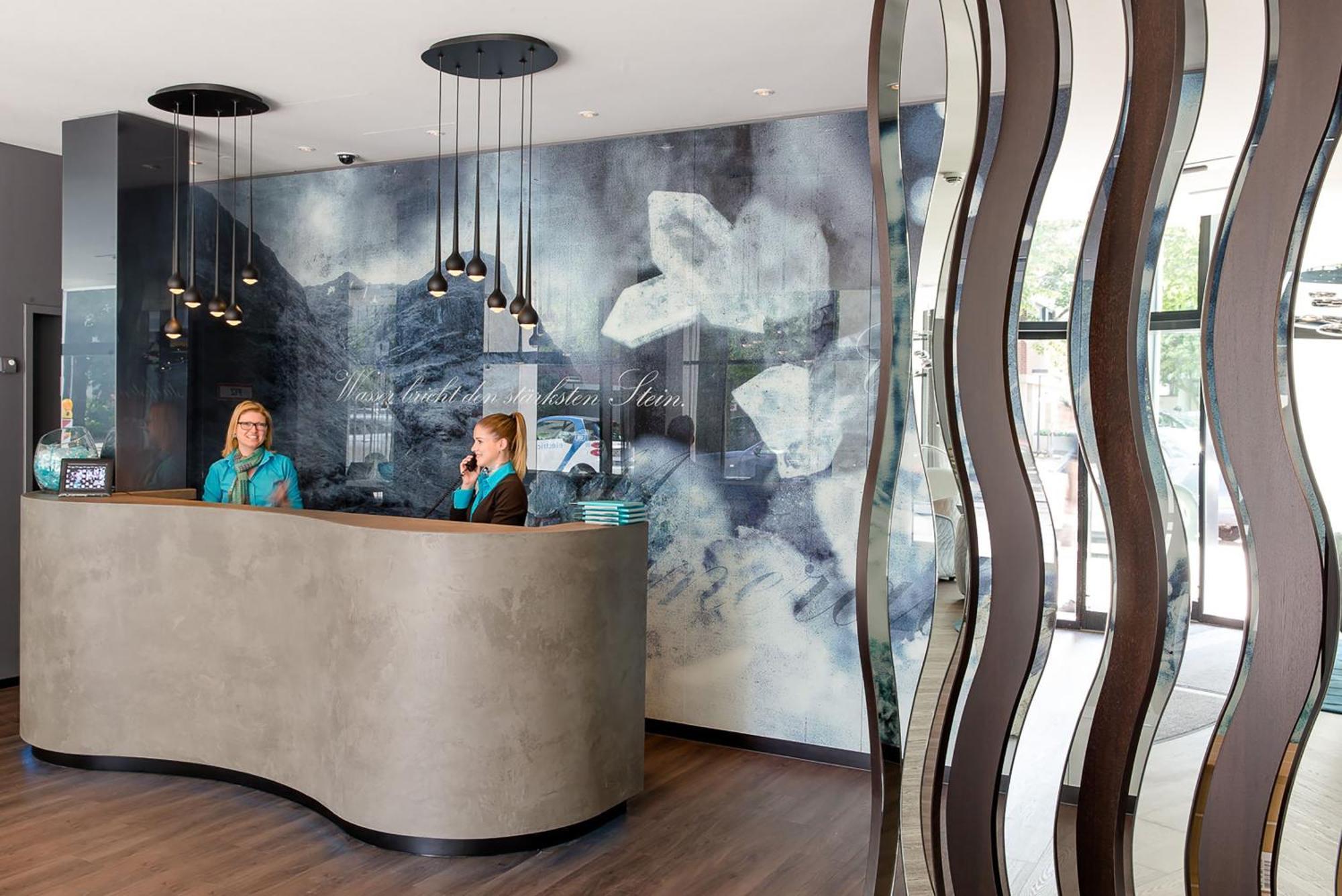 Motel One Stuttgart-Bad Cannstatt Ngoại thất bức ảnh
