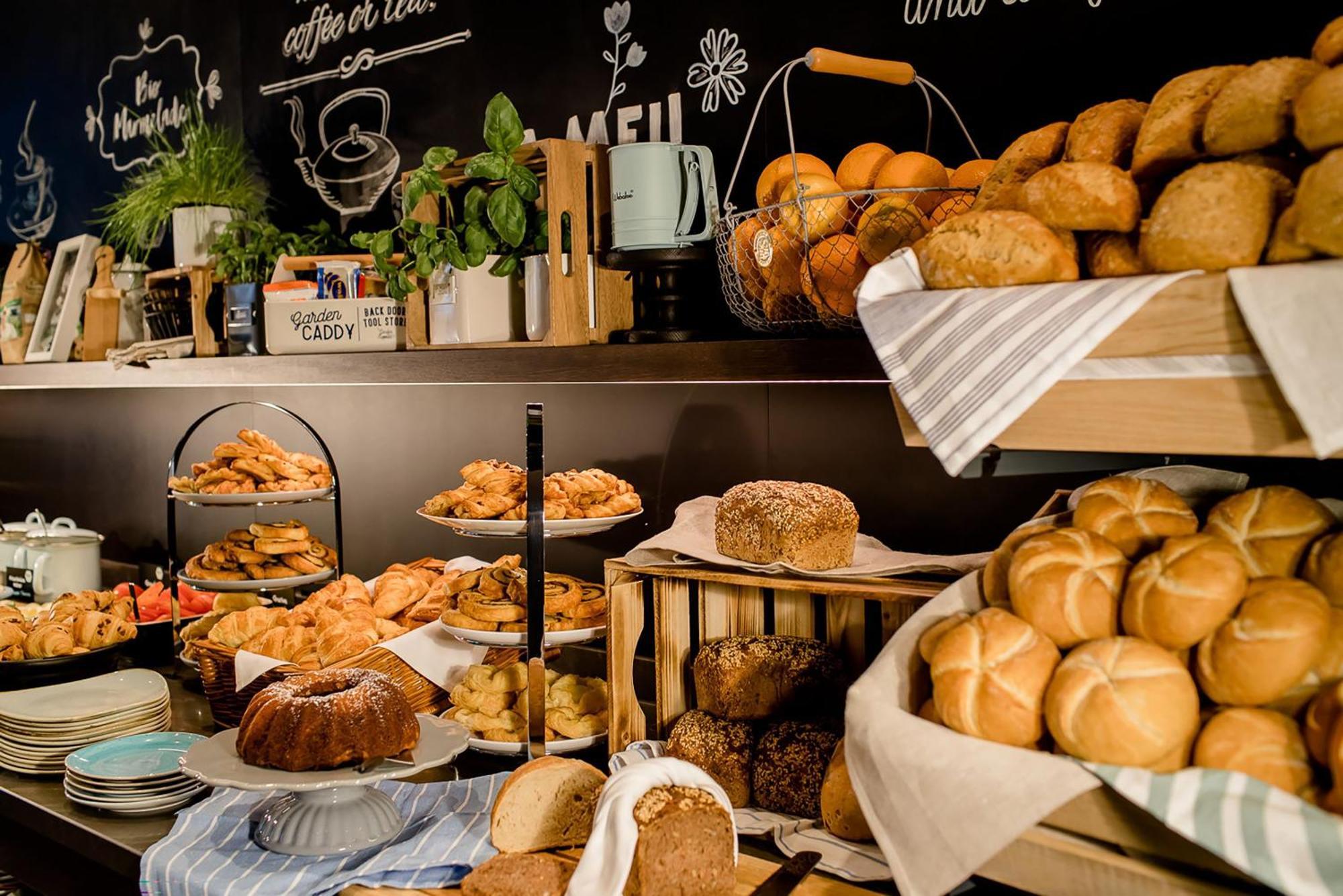 Motel One Stuttgart-Bad Cannstatt Ngoại thất bức ảnh