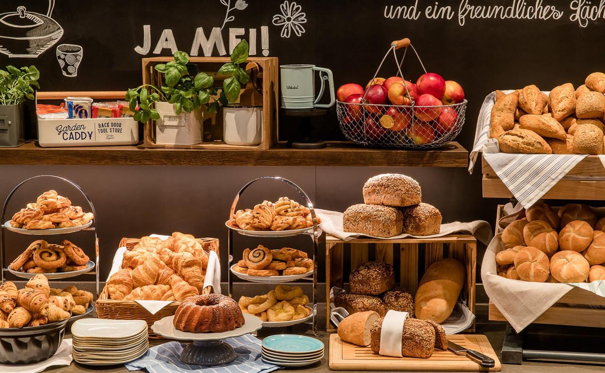 Motel One Stuttgart-Bad Cannstatt Ngoại thất bức ảnh