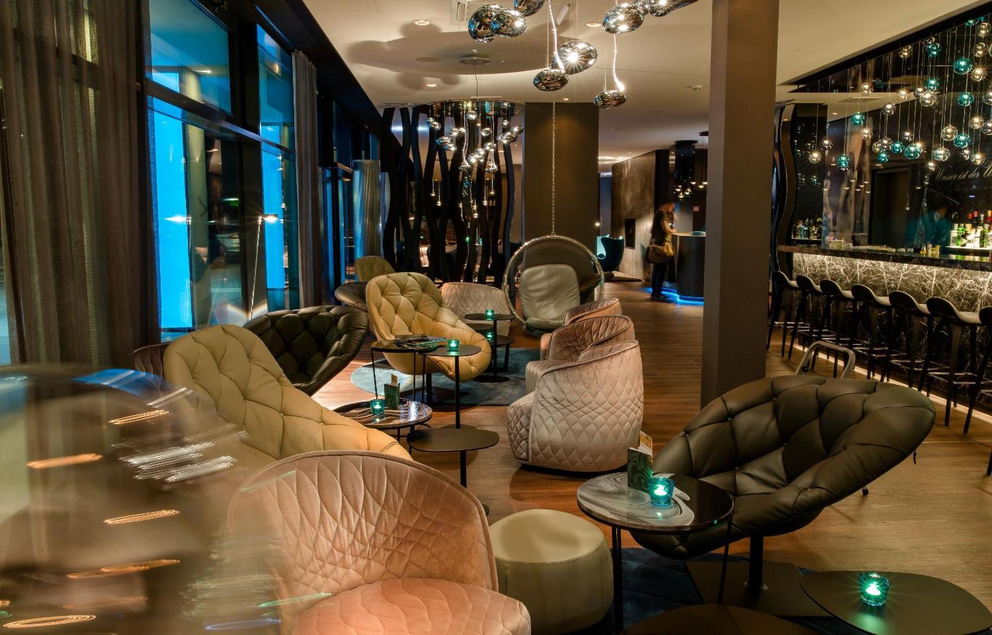 Motel One Stuttgart-Bad Cannstatt Ngoại thất bức ảnh