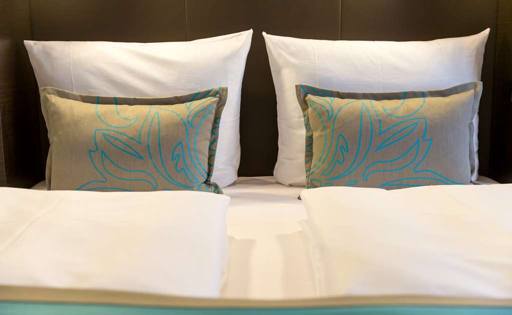 Motel One Stuttgart-Bad Cannstatt Phòng bức ảnh